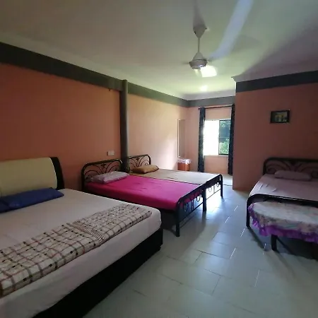 Mulu Diana Homestay Exterior photo